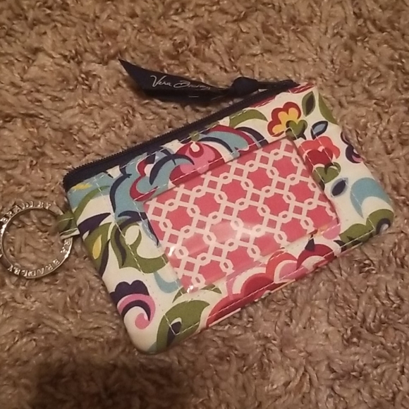 ID case - Picture 1 of 2